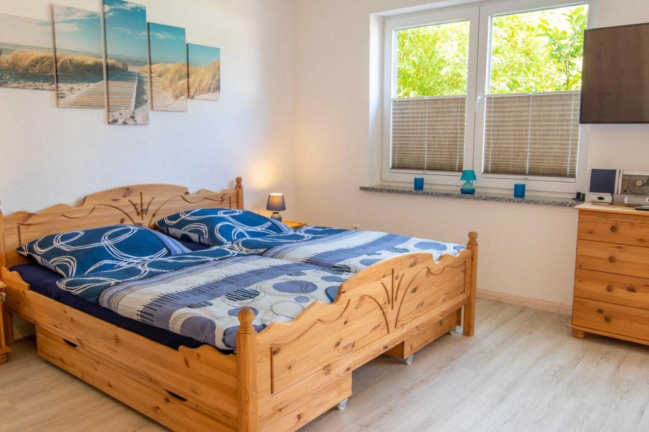 Ferienwohnungen Villa Vedro زينوويتز المظهر الخارجي الصورة