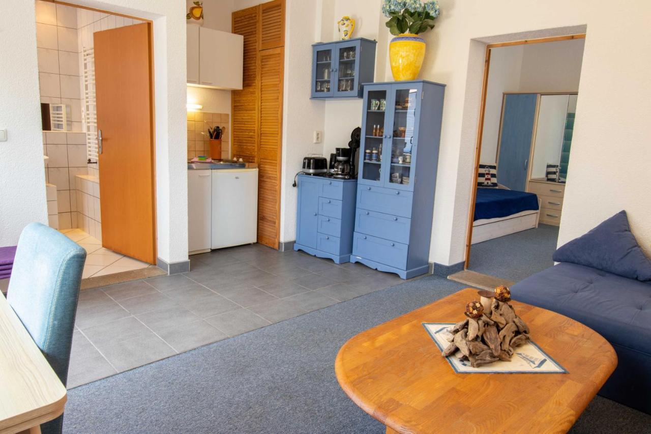 Ferienwohnungen Villa Vedro زينوويتز المظهر الخارجي الصورة